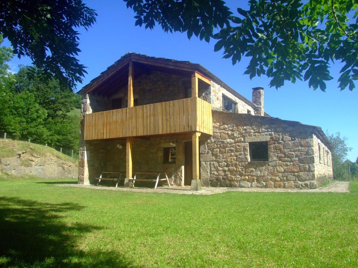 San Roque de Ríomiera Las Hayucas מראה חיצוני תמונה