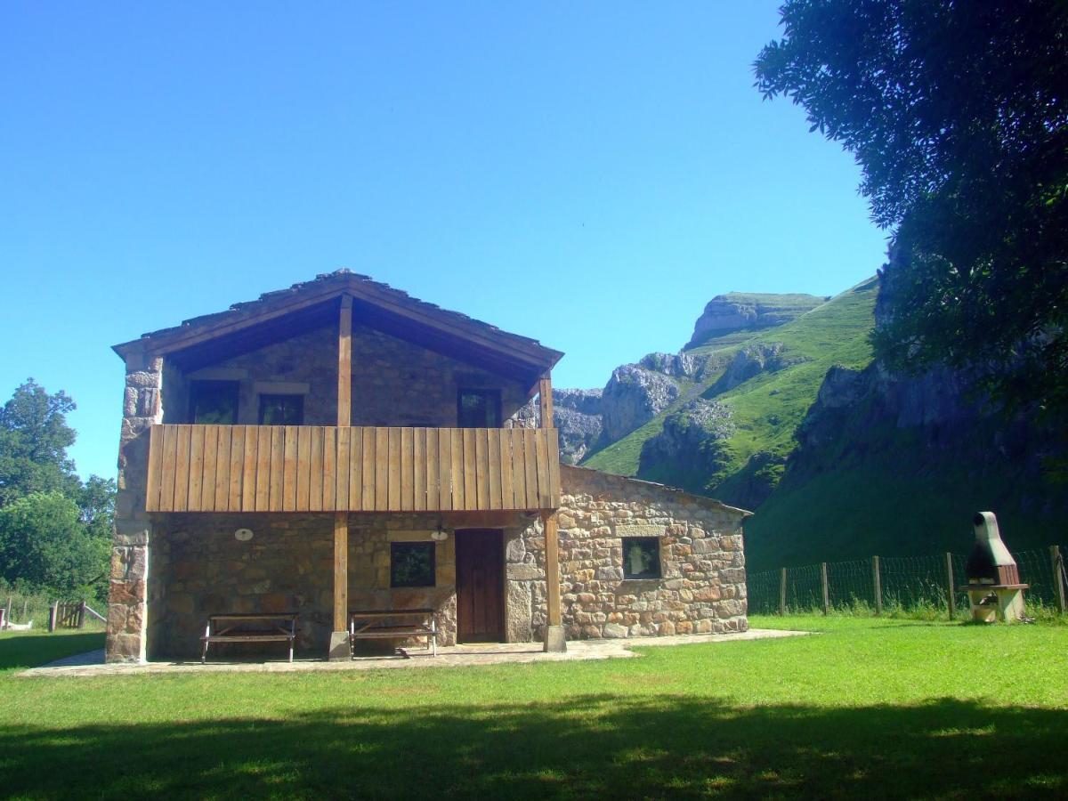 San Roque de Ríomiera Las Hayucas מראה חיצוני תמונה